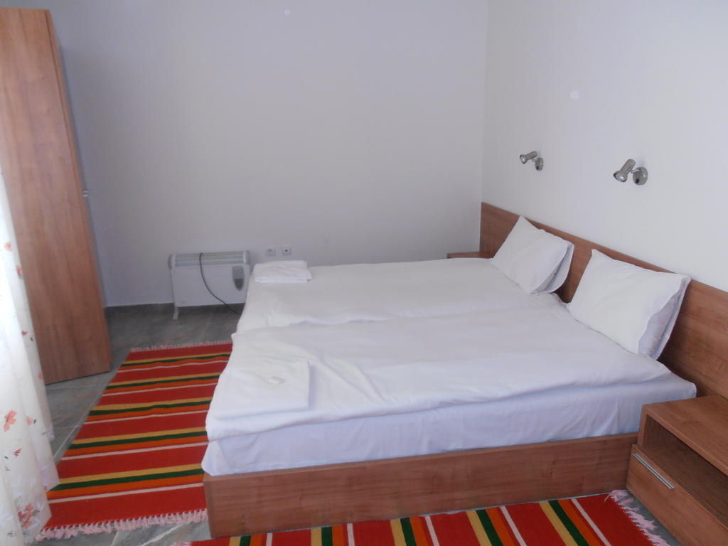 Monastery 3 Apartments Tmf Pamporovo Dış mekan fotoğraf